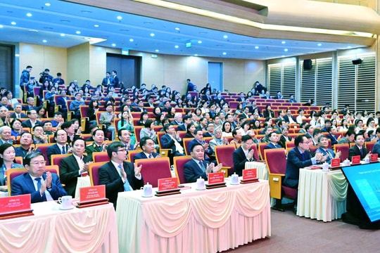 Thường trực Ban Bí thư Trần Cẩm Tú dự Hội nghị tổng kết công tác đối ngoại nhân dân năm 2025