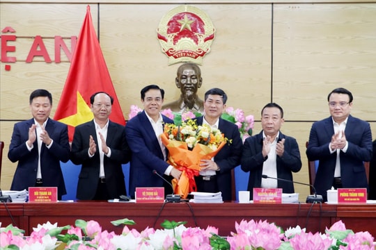 Nghệ An: Tăng tốc hoàn thành nhiệm vụ năm 2025, chủ động triển khai kế hoạch năm 2026