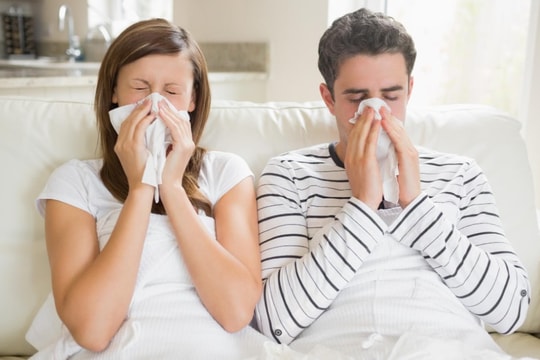 Cần làm gì để hạn chế nguy cơ nhiễm cúm khi thời tiết thay đổi?