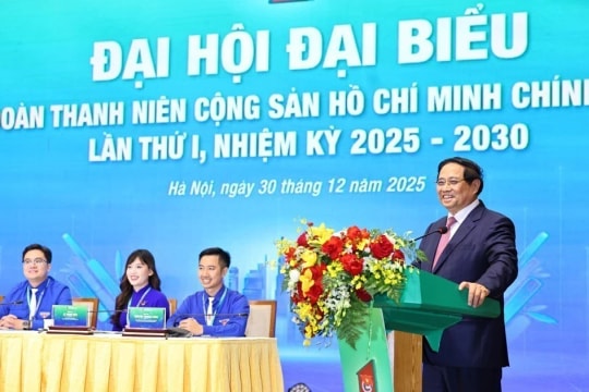 PM urges enabling environment for youth development