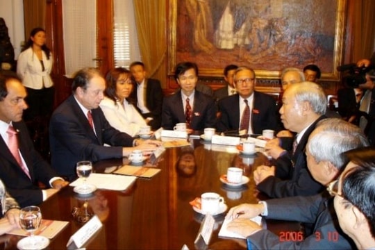 Bài 1: Đối ngoại nghị viện - từ trăn trở, manh nha đến triển khai và hoàn thiện dần