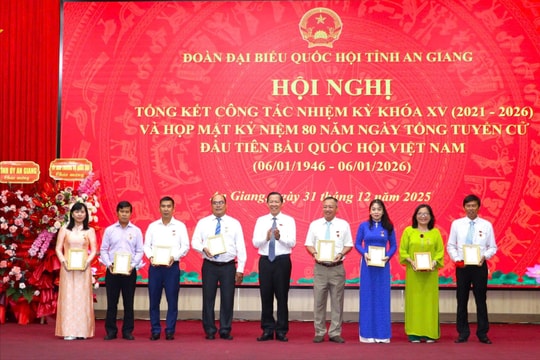 Khẳng định vai trò “cầu nối”, phát huy trách nhiệm của người đại biểu dân cử