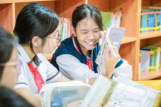 Bộ GD-ĐT: Không được chèn quảng cáo trong sách giáo khoa điện tử