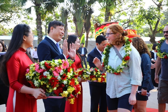 Quảng Trị chào đón du khách “xông đất” năm mới 2026