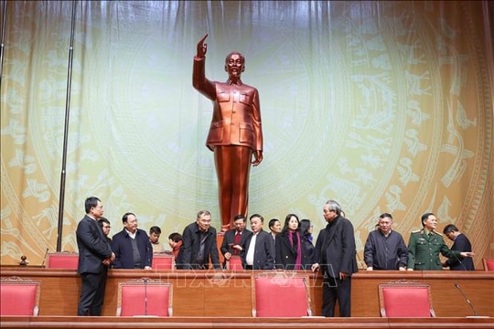 Thường trực Ban Bí thư Trần Cẩm Tú kiểm tra công tác chuẩn bị Đại hội XIV của Đảng