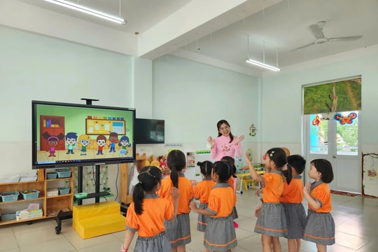 TP. Hồ Chí Minh: Chỉ 26,5% trẻ cơ sở mầm non độc lập làm quen tiếng Anh