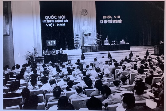 Nhìn lại vai trò "mở đường" Đổi mới của Quốc hội Khóa VIII