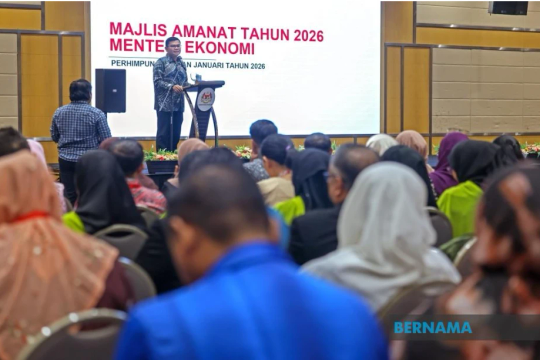 Malaysia seeks to translate economic policies into practice