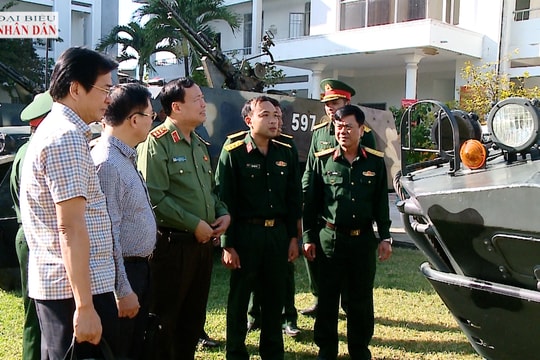 Kiểm tra công tác bảo đảm an ninh, trật tự phục vụ bầu cử tại Khánh Hòa