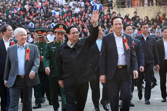 Thủ tướng Phạm Minh Chính dự Lễ khởi công Dự án đầu tư cơ sở vật chất cho trường phổ thông vùng cao Việt Bắc