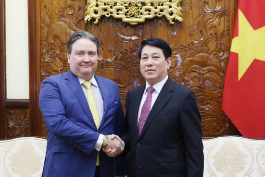 State President applauds ambassador's contributions to Vietnam – US ties