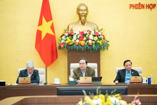Chuẩn bị từ sớm, từ xa, bảo đảm trình tự, thủ tục, chất lượng tài liệu Kỳ họp thứ Nhất, Quốc hội khóa XVI