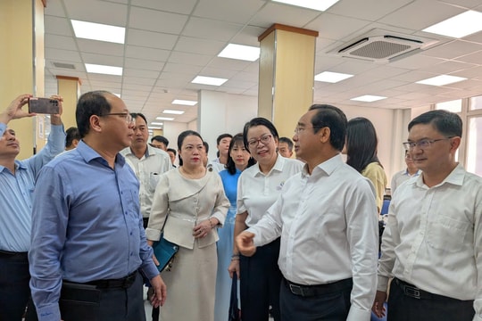 TP. Hồ Chí Minh : Tiếp tục điều động, sắp xếp nhân sự tại UBND cấp xã