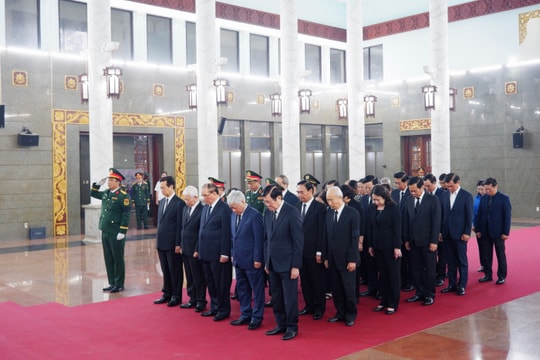 Cử hành trọng thể Lễ viếng Đại tướng Lê Văn Dũng theo nghi thức Lễ tang cấp Nhà nước