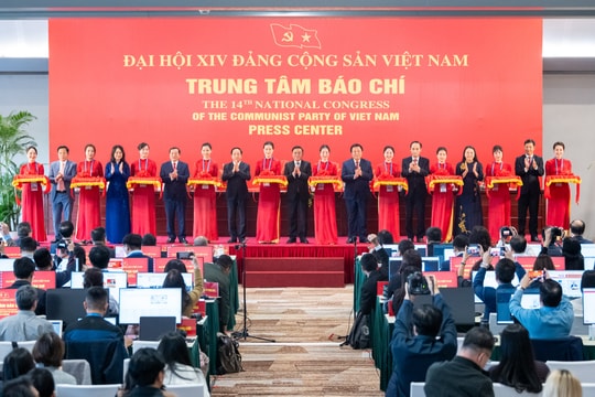 Khai trương trung tâm báo chí phục vụ Đại hội XIV