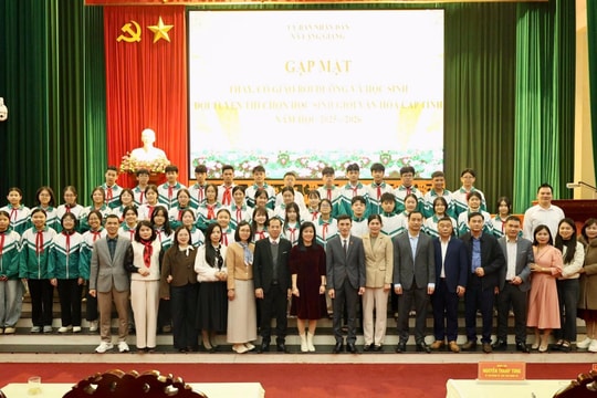 Bắc Ninh: Xã Lạng Giang gặp mặt, động viên giáo viên, học sinh tham gia kỳ thi học sinh giỏi văn hoá cấp tỉnh