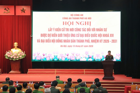 100% cử tri Công an Hà Nội biểu quyết thông qua giới thiệu Trung tướng Nguyễn Thanh Tùng tái cử đại biểu HĐND Thành phố