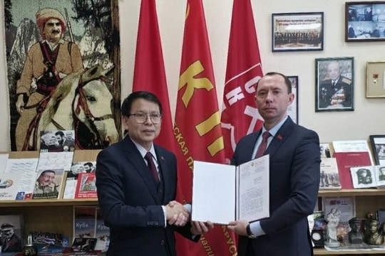 14th National Party Congress: Vietnam, Belarus advance Party-to-Party relations