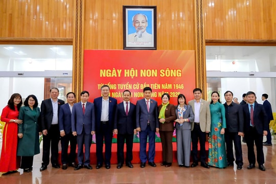 Kế thừa kinh nghiệm, sáng tạo và bám sát tiến độ bầu cử