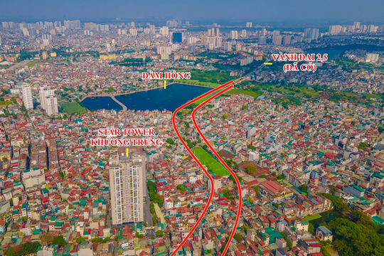 Hà Nội: Bí thư Đảng ủy phường Khương Đình trực tiếp xuống hiện trường chỉ đạo hỗ trợ người dân bị thu hồi đất tháo dỡ, bàn giao mặt bằng Dự án đầu tư xây dựng đường Vành đai 2,5