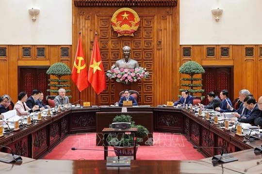 Xây dựng chiến lược quốc gia về đất hiếm