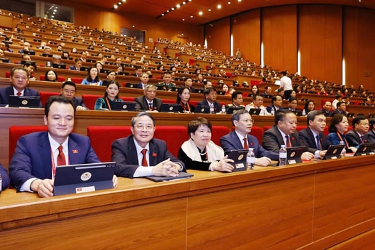 Đồng bộ trong xây dựng đội ngũ ở cả cấp chiến lược và cơ sở - bước đột phá tư duy về cán bộ