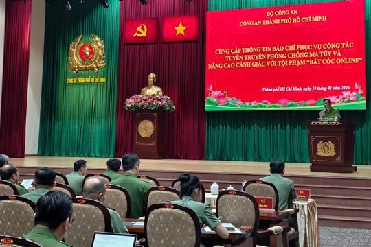 Công an TP. Hồ Chí Minh cảnh báo “bắt cóc online” và tội phạm ma túy nhắm vào học sinh
