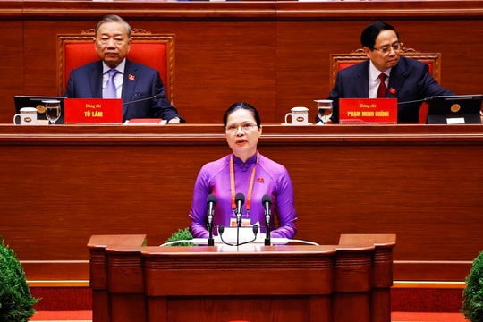 Thể chế hóa quy trình bắt buộc thực hiện phương châm: "Dân biết, dân bàn, dân làm, dân kiểm tra, dân giám sát, dân thụ hưởng"