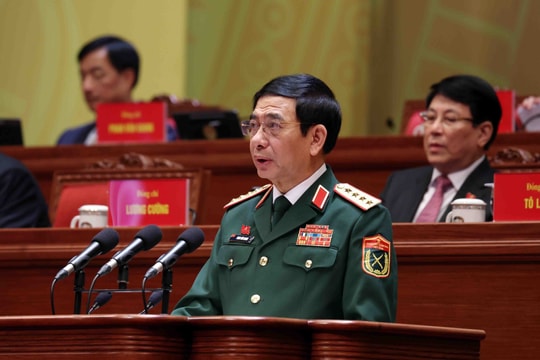 Xây dựng Quân đội nhân dân cách mạng, chính quy, tinh nhuệ, hiện đại, làm nòng cốt xây dựng nền quốc phòng toàn dân vững mạnh, hiện đại, gắn với nền an ninh nhân dân và thế trận lòng dân vững chắc