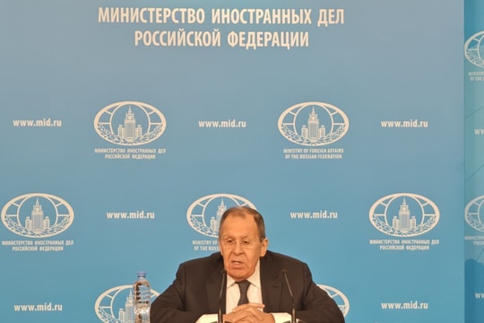 Russian FM spotlights CPV’s all-encompassing leadership