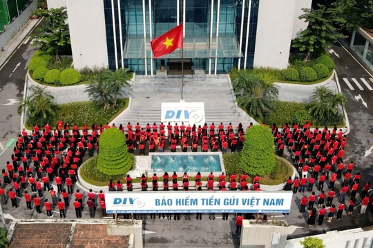 Phát huy vai trò bảo vệ quyền lợi người gửi tiền