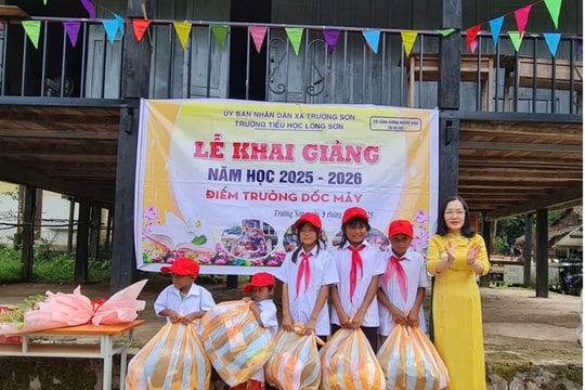 Chi bộ đặc biệt trên đỉnh Trường Sơn Bài 2: Những đảng viên “hai trách nhiệm” nơi biên cương