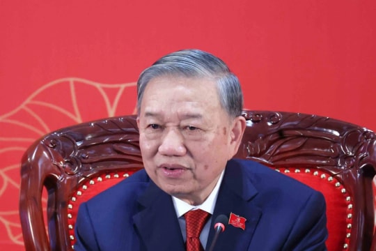 Congratulations sent to Party General Secretary To Lam on re-election