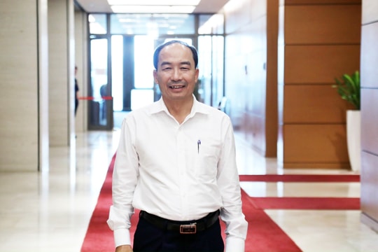 Đổi mới mạnh mẽ tư duy phát triển, phương thức lãnh đạo và năng lực tổ chức thực hiện