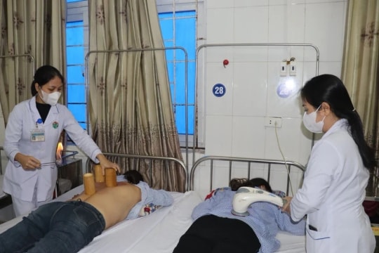 Lần đầu tiên Bộ Y tế ban hành phác đồ kết hợp y học cổ truyền với y học hiện đại cho 16 bệnh phổ biến