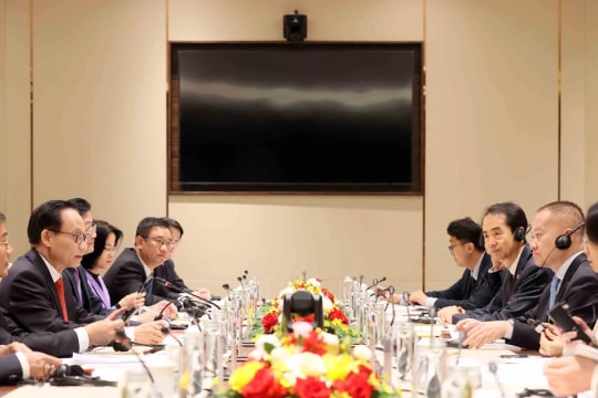 Foreign Minister holds talks with top Chinese leader’s special envoy