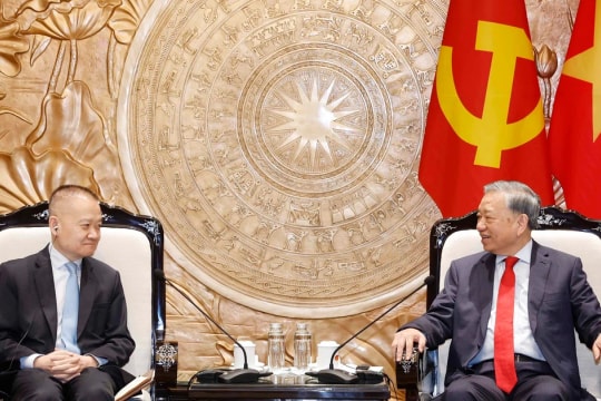 Party General Secretary receives special envoy of top Chinese leader