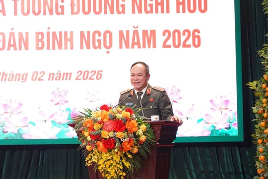 Công an thành phố Hà Nội gặp mặt, tri ân các đồng chí lãnh đạo đã nghỉ hưu nhân dịp Tết Nguyên đán Bính Ngọ 2026