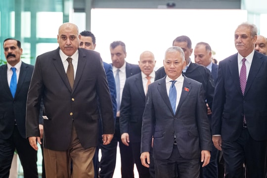 Chủ tịch Hạ viện Jordan Mazen Turki El Qadi bắt đầu thăm chính thức Việt Nam