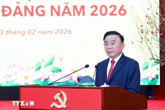 Thường trực Ban Bí thư Trần Cẩm Tú gặp mặt 96 Bí thư chi bộ xuất sắc