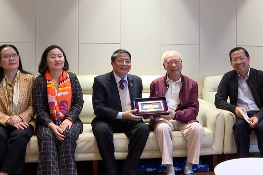 Phó Chủ tịch Quốc hội Nguyễn Đức Hải thăm, chúc Tết nguyên lãnh đạo Đảng, Nhà nước