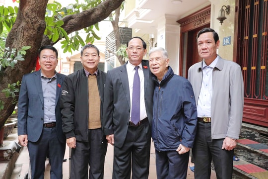 Phó Chủ tịch Quốc hội, Thượng tướng Trần Quang Phương thăm, tri ân nguyên lãnh đạo Quốc hội