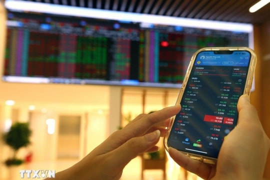 Foreign investors allowed to trade via global brokers