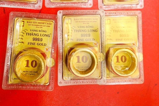 Chiều 5/2: Giá vàng giảm sâu, “bốc hơi” hơn 5 triệu đồng/lượng