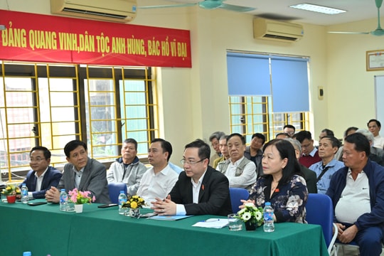 Lấy ý kiến cử tri nơi cư trú với người ứng cử đại biểu Quốc hội khóa XVI