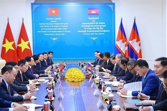 Hai Thủ tướng Việt Nam - Campuchia hội đàm