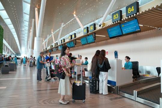 Vietnam Airlines khuyến nghị hành khách chủ động khi đi lại dịp cao điểm Tết Nguyên đán Bính Ngọ 2026