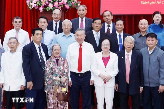 Tổng Bí thư Tô Lâm gặp mặt các nguyên Ủy viên Trung ương Đảng khu vực phía Nam