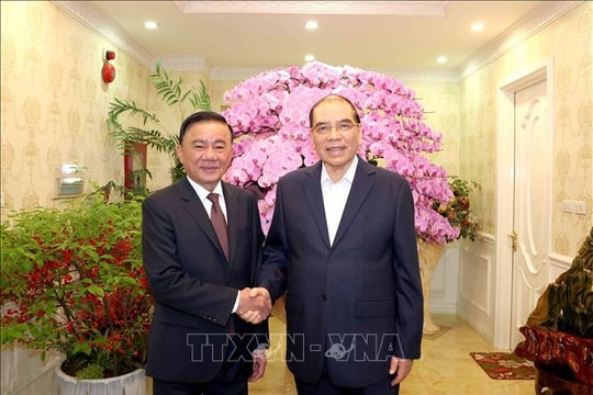 Thường trực Ban Bí thư Trần Cẩm Tú tri ân các đồng chí nguyên lãnh đạo Đảng, Nhà nước