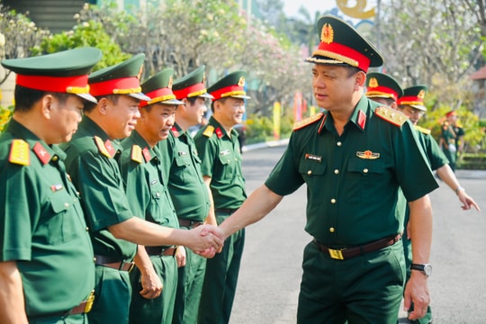 Thượng tướng Nguyễn Trường Thắng thăm, chúc Tết lực lượng vũ trang tỉnh Đồng Nai
